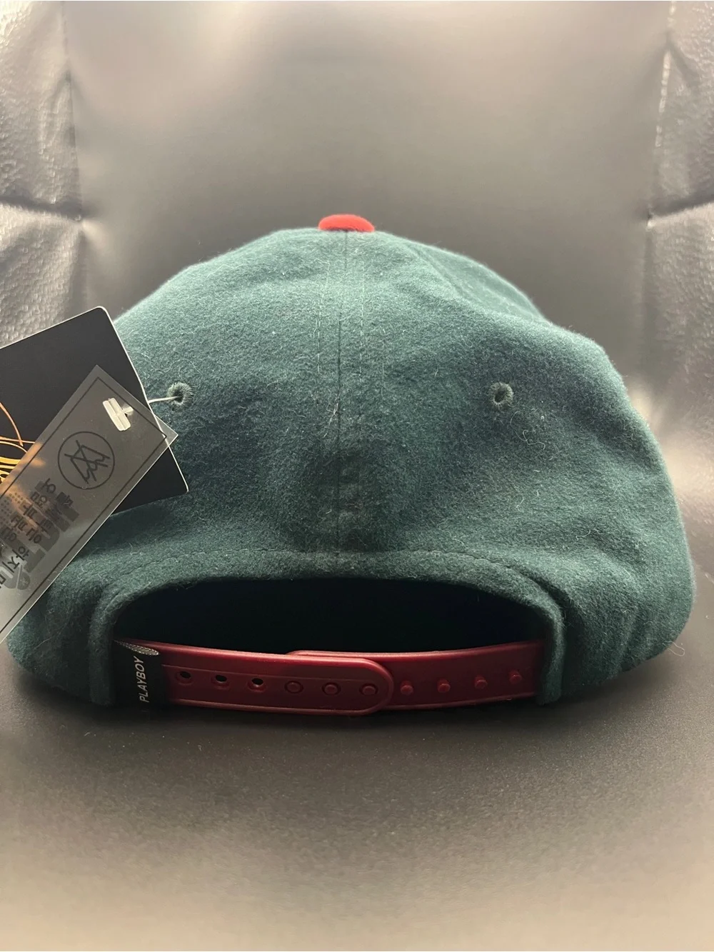 PLAYBOY Two-Tone Wool Short Brim Snapback Cap Hat - Forest Green & Red